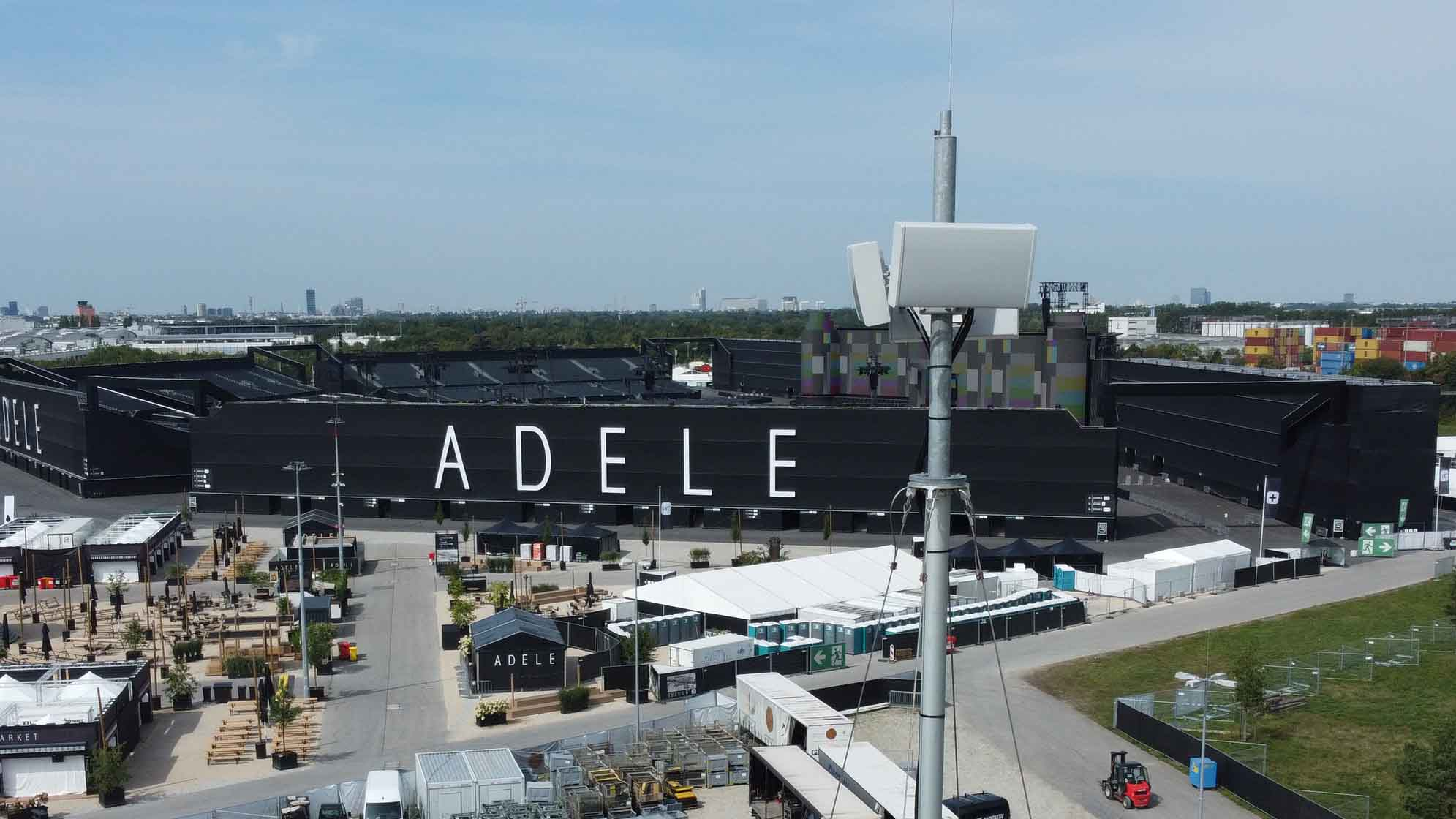 Mobile communications for concert marathon