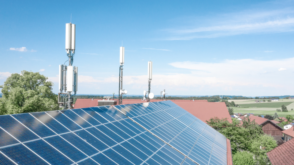 Solarzellen auf dem ABEL Gebäudedach