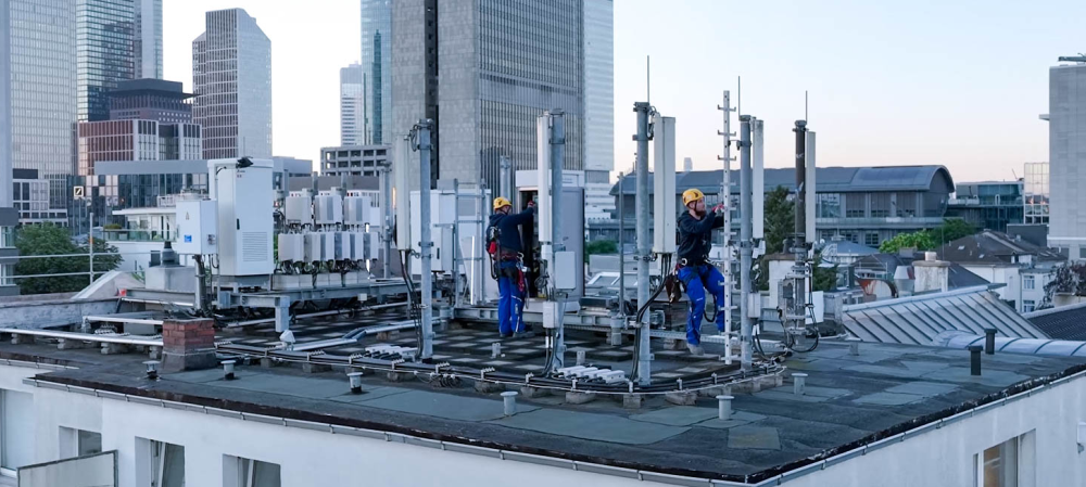 Abel Gruppe Filmmaterial Mobilfunk Anlage Mitarbeiter